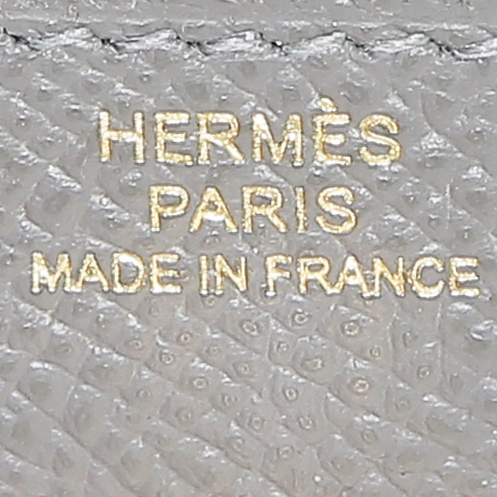 Borsa/pochette Hermès  Kelly To Go in pelle Epsom grigia - Detail D3