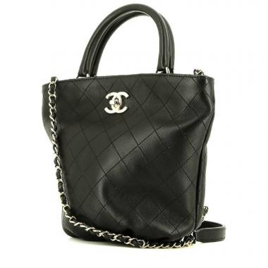 Leather Chanel Pre-Owned 1990-2000s jumbo hand warmer shoulder bag, MavieenmieuxShops