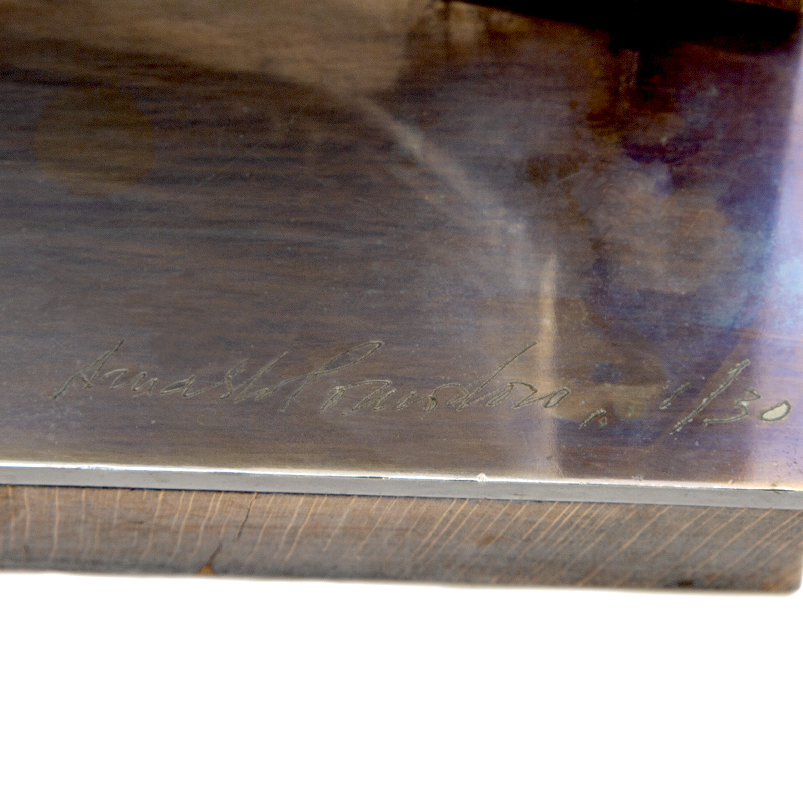 Arnaldo Pomodoro, "Porta", sculpture en bronze doré et socle en bois et métal, signée et numérotée, années 1970 - Detail D3