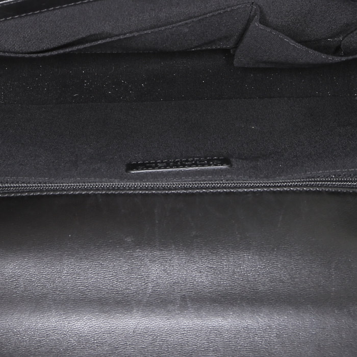 Chanel  Boy large model  shoulder bag  in black quilted leather - Detail D3