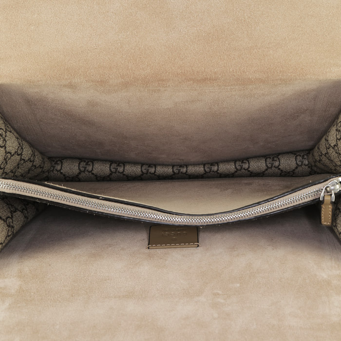 Gucci Dionysus large model shoulder bag in beige monogram canvas and beige suede - Detail D3