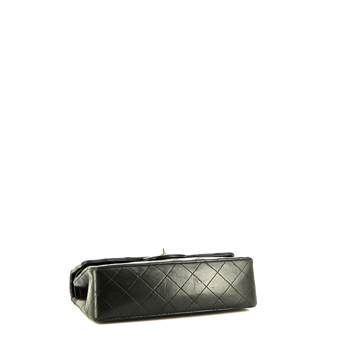 Bolso de mano Chanel  Timeless Petit en cuero acolchado negro - Detail D5