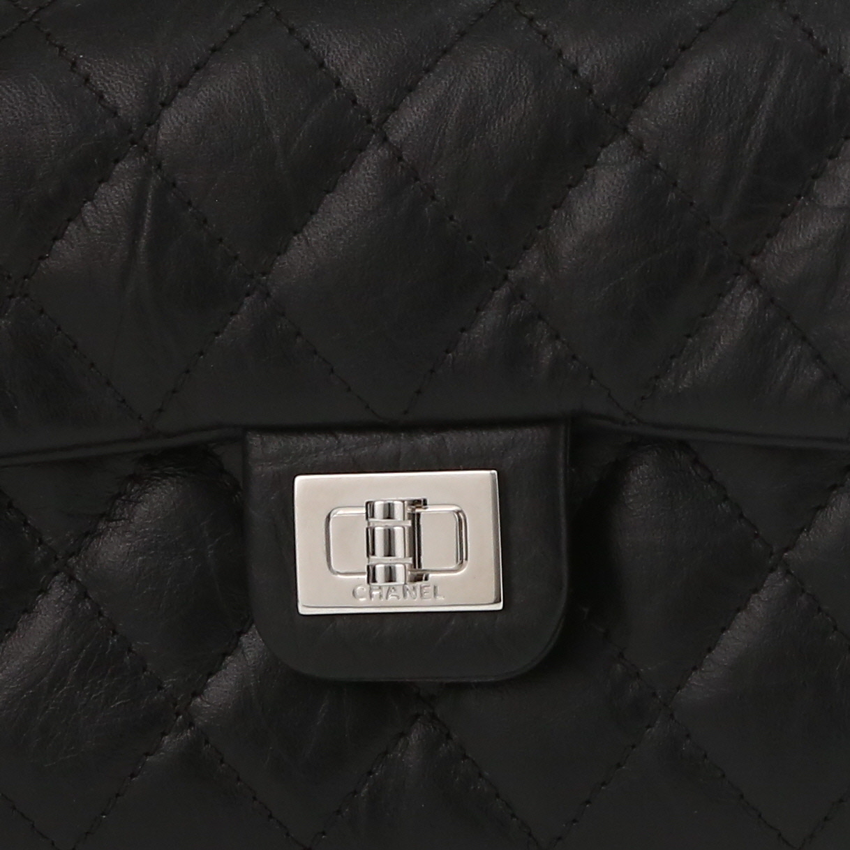 Chanel  Pochette ceinture clutch-belt  in black grained leather - Detail D1