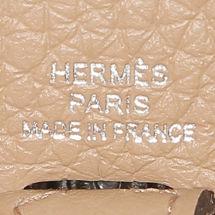 Hermès  Mini Evelyne shoulder bag  leather taurillon clémence chai - Detail D3