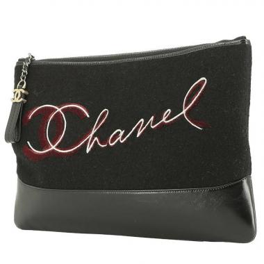 Chanel  Editions Limitées pouch  in black felt  and black leather