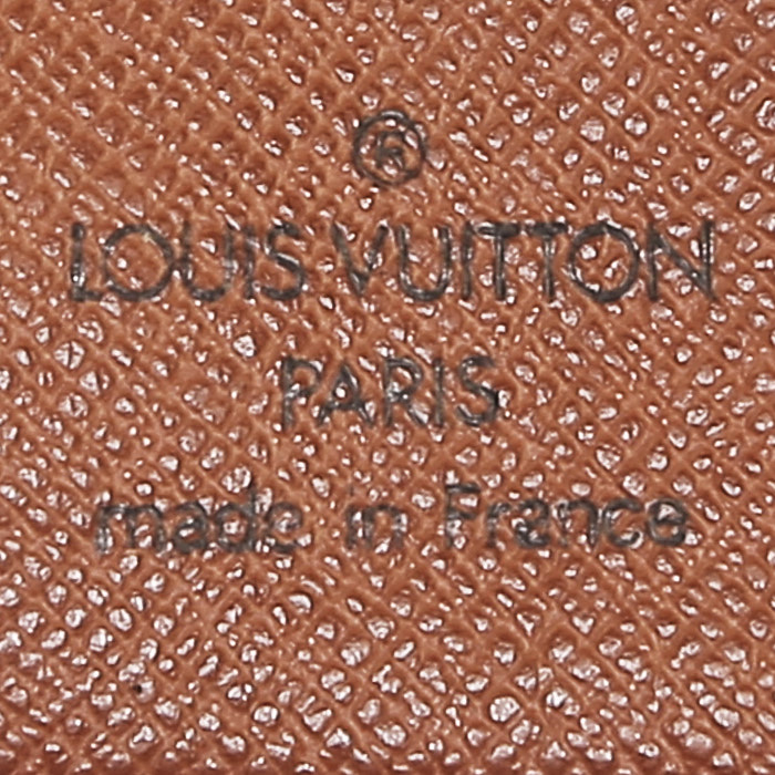 Sac besace Louis Vuitton  Chantilly en toile monogram et cuir naturel - Detail D3