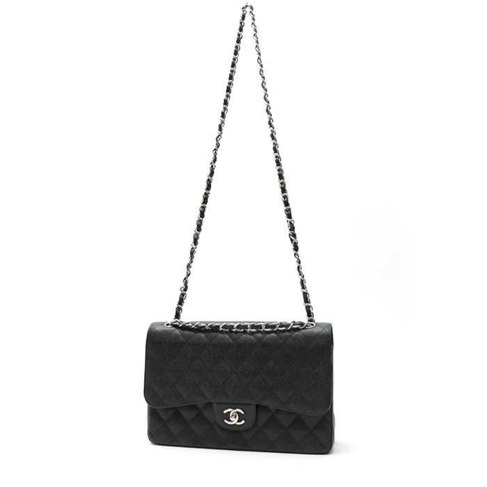 Sac bandoulière Chanel Timeless Jumbo en cuir grainé matelassé noir - Detail D2