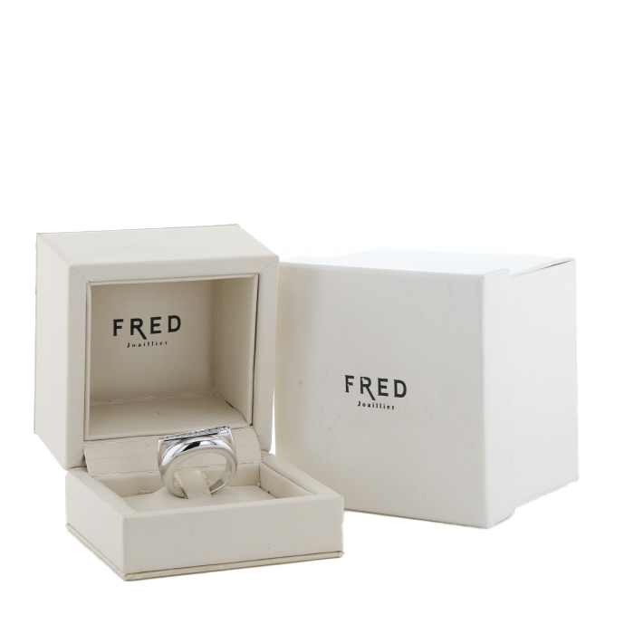 Fred Success ring in white gold and diamonds - Detail D2