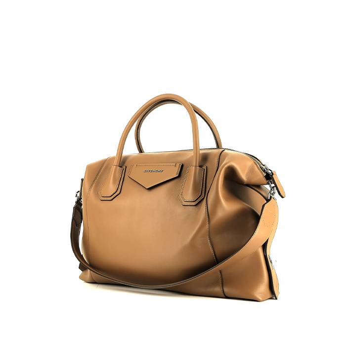 Givenchy  Antigona weekend bag  in gold smooth leather - 00pp