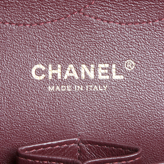 Sac bandoulière Chanel  Timeless Jumbo en cuir grainé matelassé noir - Detail D4