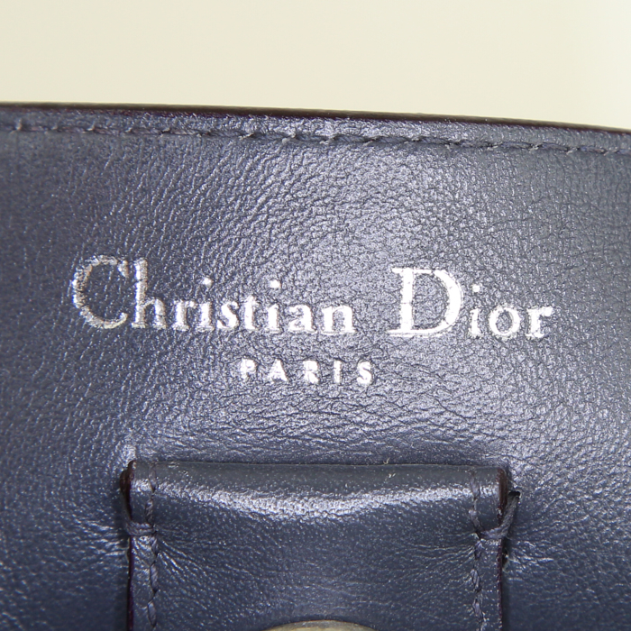 Bolso Cabás Dior Diorissimo modelo mediano en cuero tricolor color burdeos, rosa y negro - Detail D4