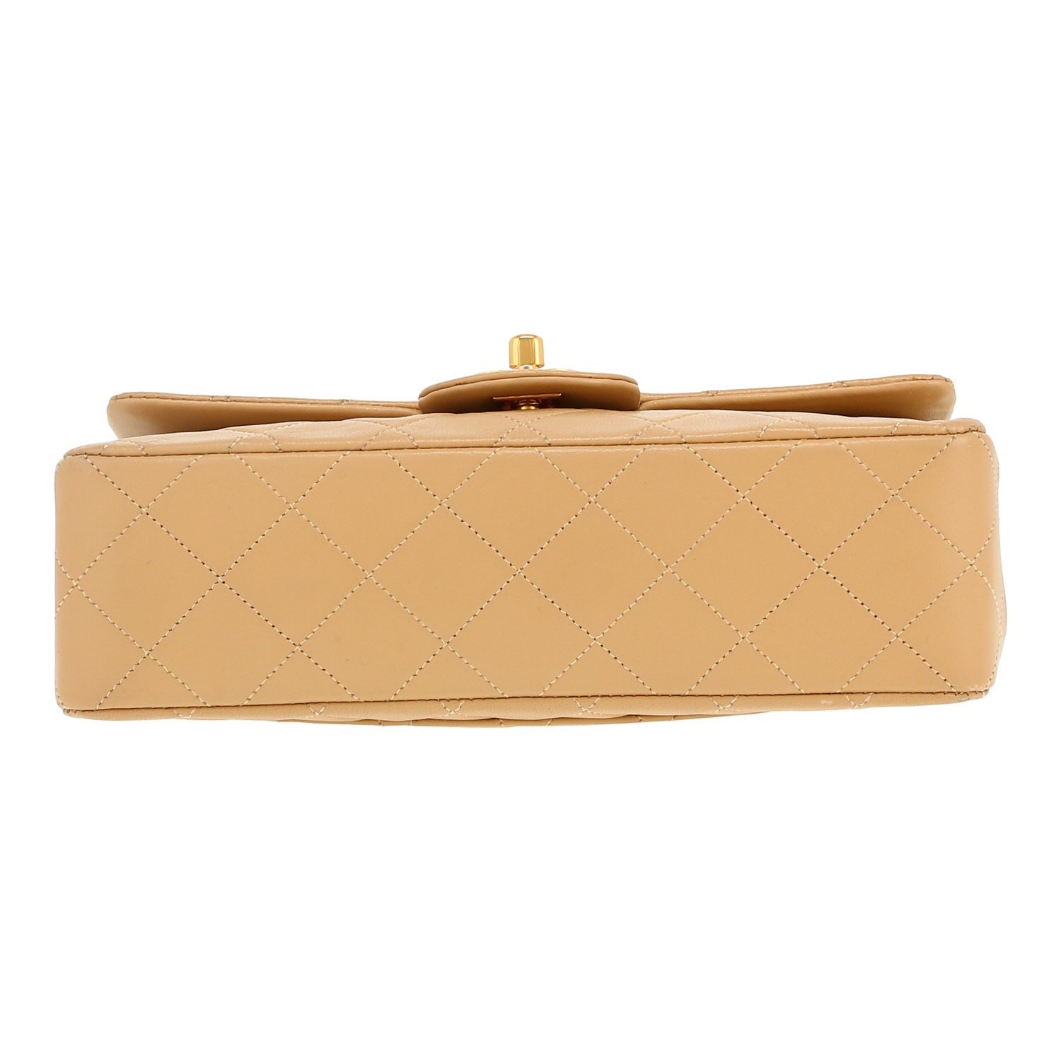 Chanel  Timeless Petit shoulder bag  in beige quilted leather - Detail D1