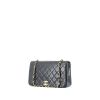 Chanel  Mademoiselle shoulder bag  in navy blue quilted leather - 00pp thumbnail