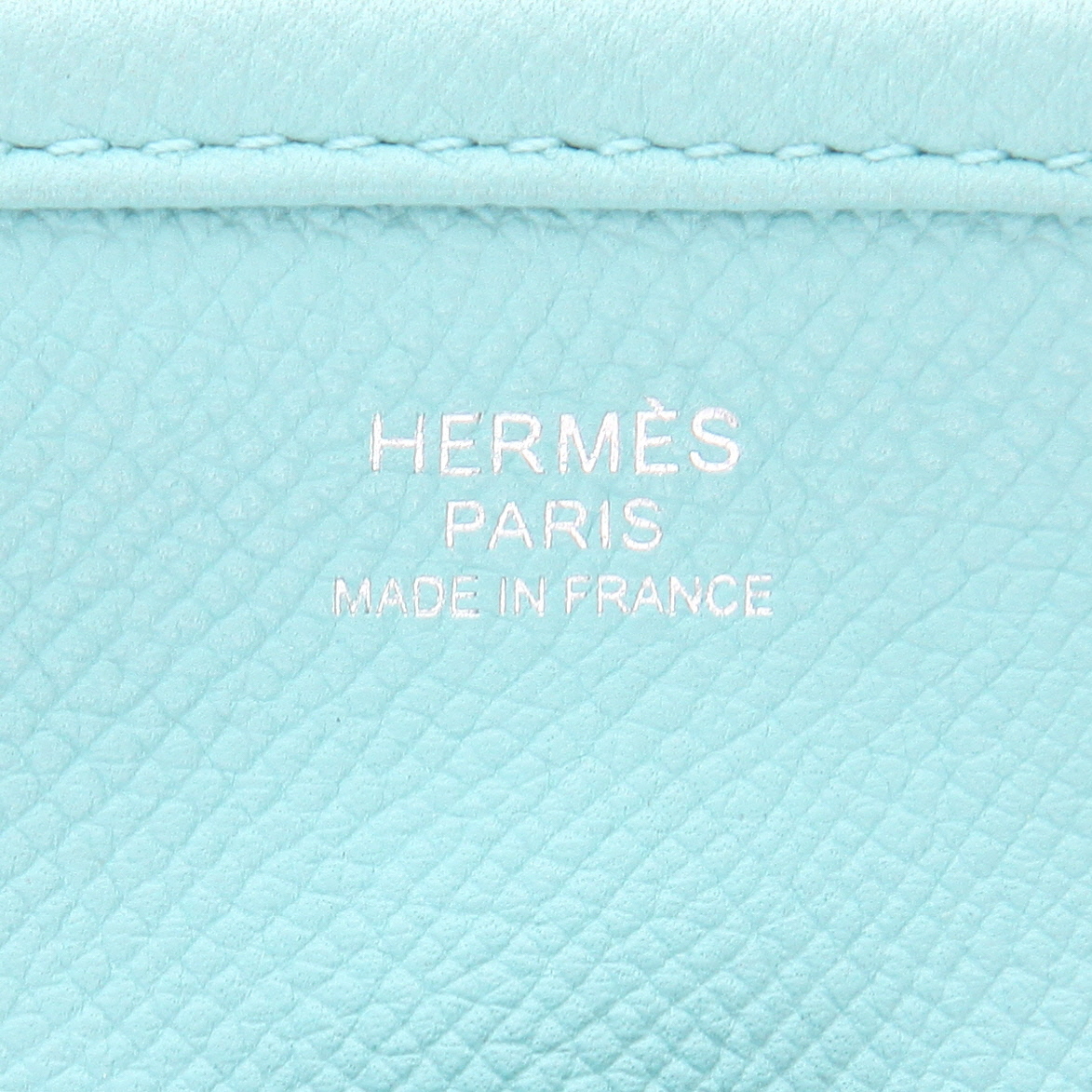 Sac bandoulière Hermès  Evelyne petit modèle  en cuir epsom Bleu Atoll - Detail D2