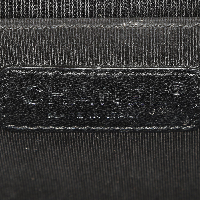 Chanel  Boy shoulder bag  in golden brown quilted leather - Detail D4