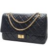 Chanel  Chanel 2.55 handbag  in navy blue quilted leather - 00pp thumbnail