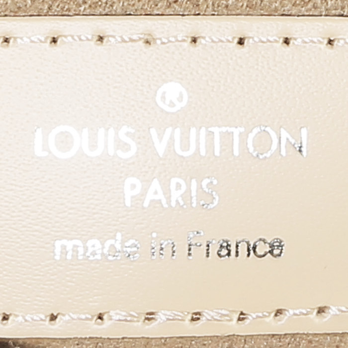 Borsa Louis Vuitton  Marly in pelle Epi beige e pelle lucida beige - Detail D4