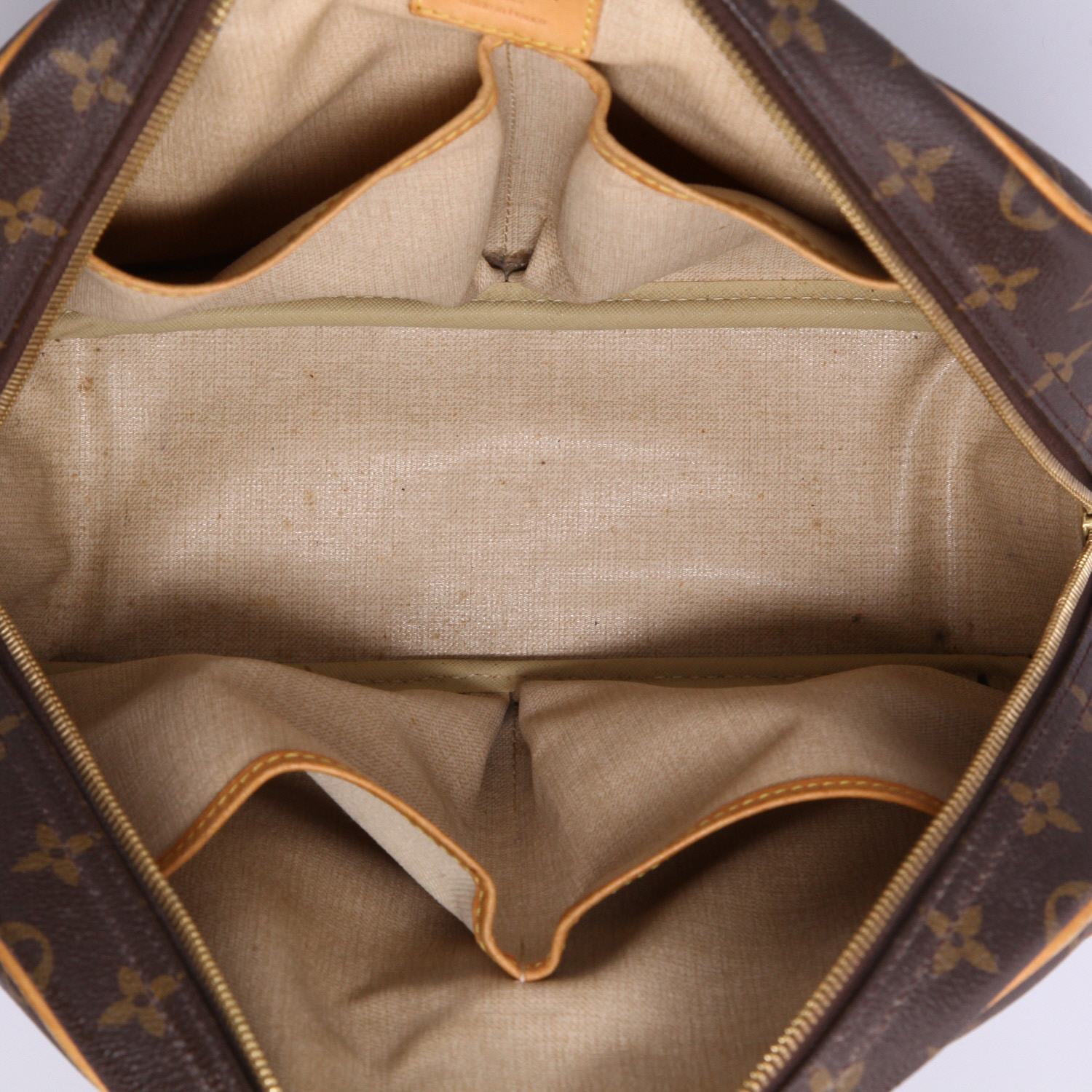 Bolso de mano Louis Vuitton  Trouville en lona Monogram y cuero natural - Detail D8