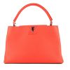 Louis Vuitton  Capucines handbag  in red grained leather - 360 thumbnail