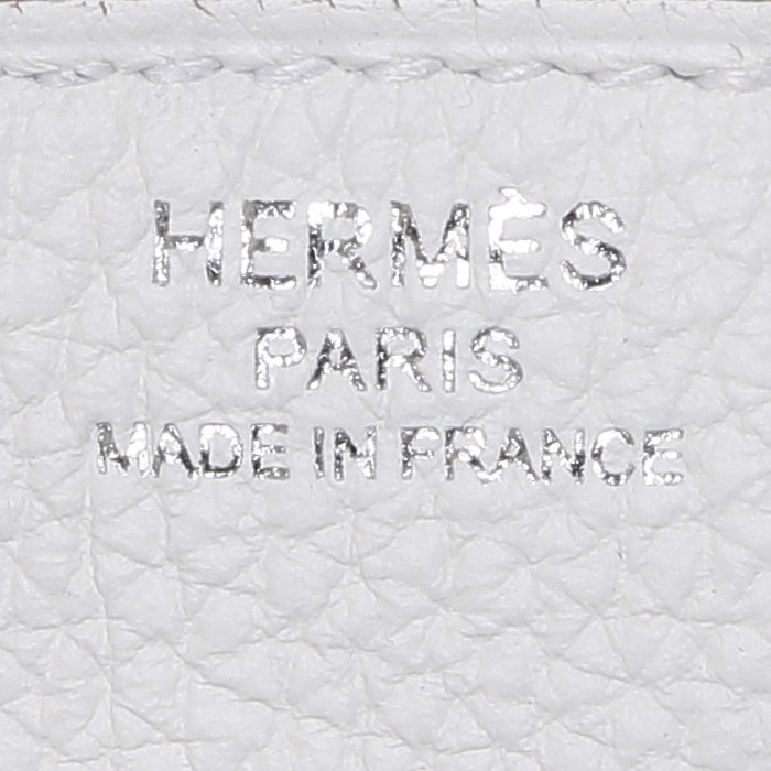 Bolso de mano Hermès  Birkin 25 cm en cuero togo blanco - Detail D3