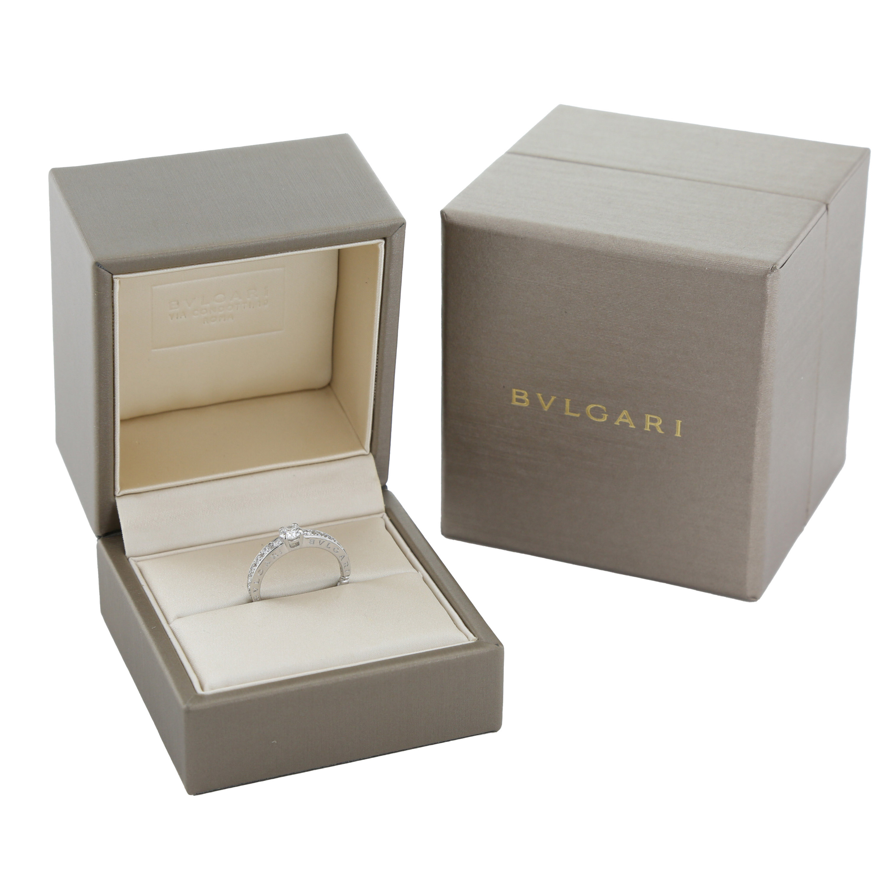 Bulgari Dedicata a Venecia solitaire ring in white gold and diamonds - Detail D2