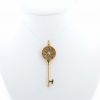 Tiffany & Co Clé Marguerite pendant in yellow gold and diamond - 360 thumbnail