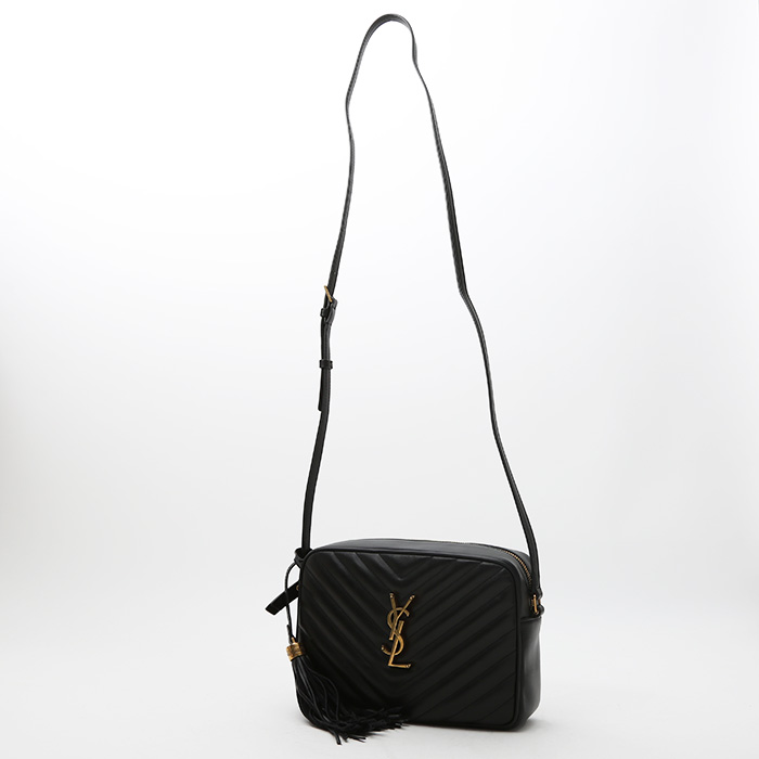 Saint Laurent Lou Sac Caméra shoulder bag in black quilted leather - Detail D2