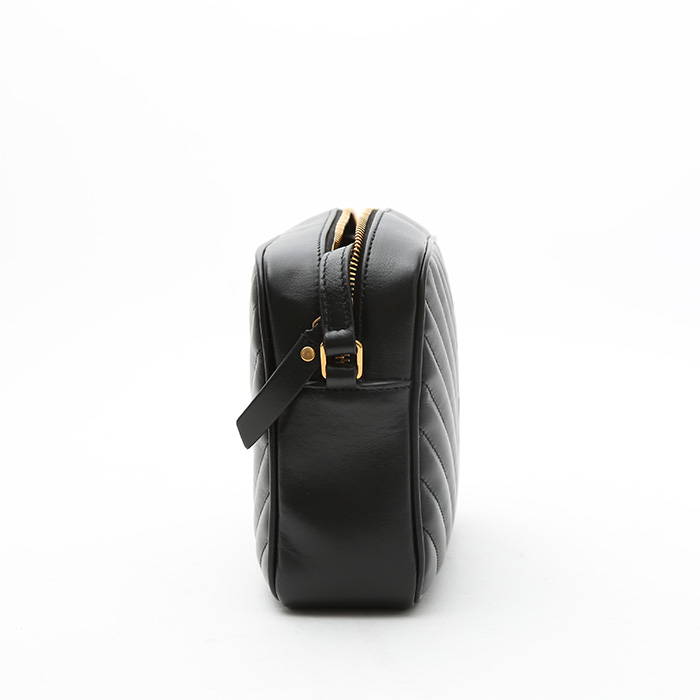 Saint Laurent Lou Sac Caméra shoulder bag in black quilted leather - Detail D6