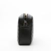 Bolso bandolera Saint Laurent  Lou Sac Caméra en cuero acolchado negro - Detail D7 thumbnail