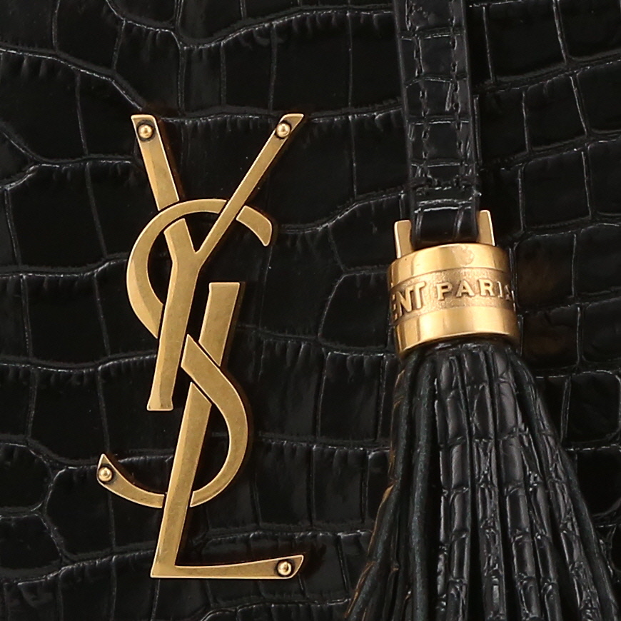 Sac bandoulière Saint Laurent  Lou Sac Caméra en cuir noir - Detail D1