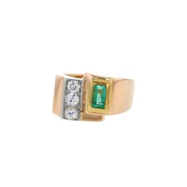 Vintage  Tank ring in yellow gold, diamonds and emerald