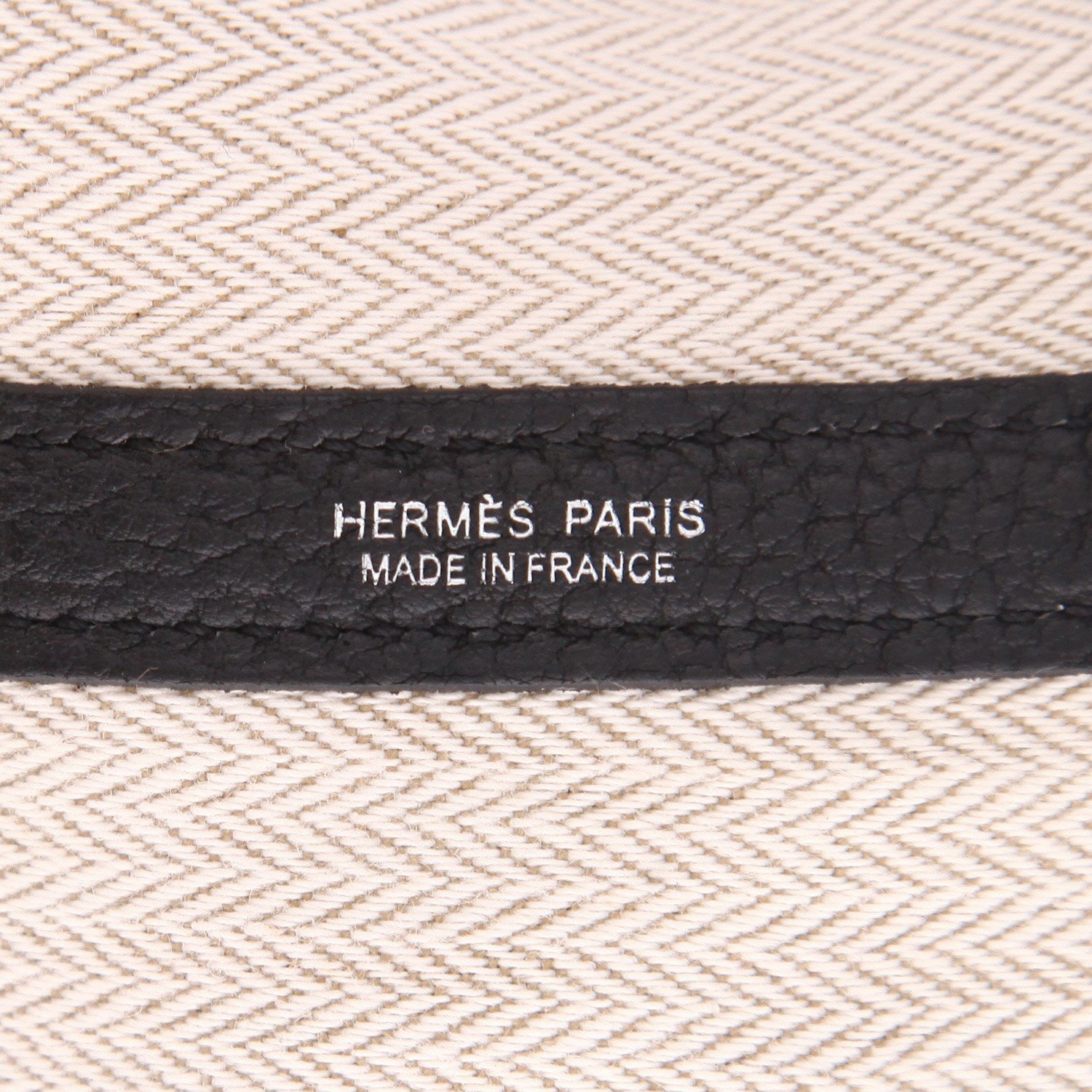 Sac cabas Hermès  Garden en cuir togo noir - Detail D2