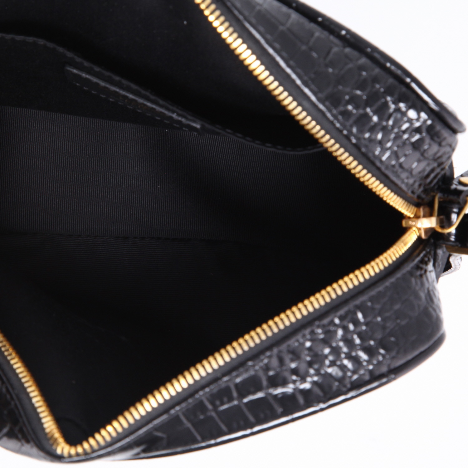 Sac bandoulière Saint Laurent  Lou Sac Caméra en cuir noir - Detail D8