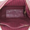 Shopping bag Louis Vuitton  Lumineuse in pelle monogram con stampa rosa lampone - Detail D3 thumbnail