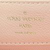Bolso de mano Louis Vuitton  Lockit en cuero rosa y negro - Detail D3 thumbnail