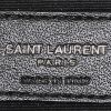Sac bandoulière Saint Laurent  Niki moyen modèle  en cuir noir - Detail D4 thumbnail