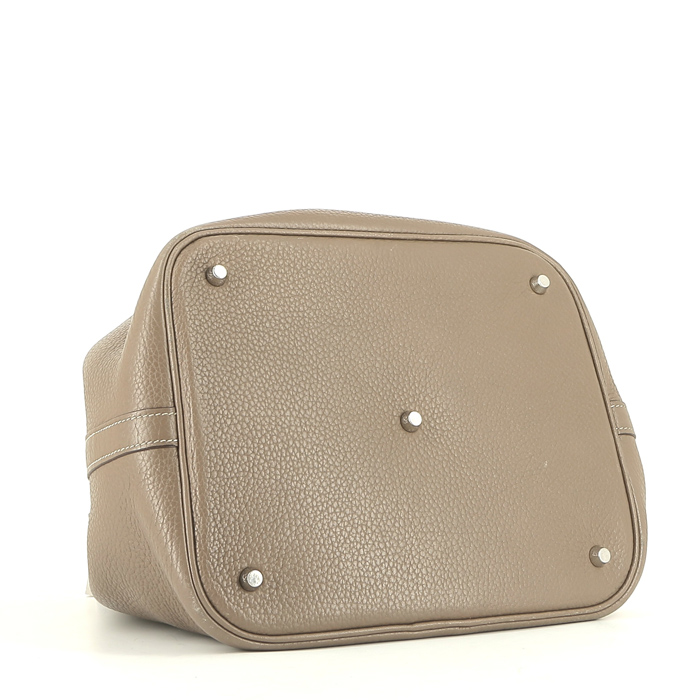 Bolso de mano Hermès  Picotin modelo grande  en cuero togo marrón etoupe - Detail D4