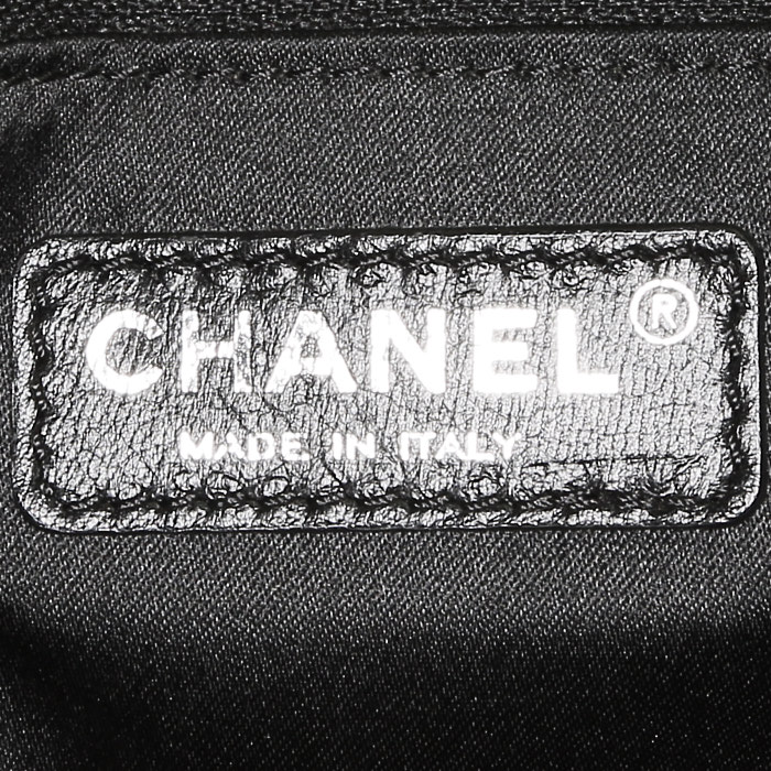 Shopping bag Chanel  Shopping GST in pelle martellata e trapuntata nera - Detail D3