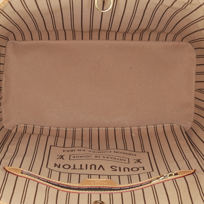 Louis Vuitton  Neverfull Editions Limitées shopping bag  in brown monogram canvas  and natural leather - Detail D3