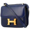 Bolso bandolera Hermès  Constance en cuero box azul Zafiro - 00pp thumbnail
