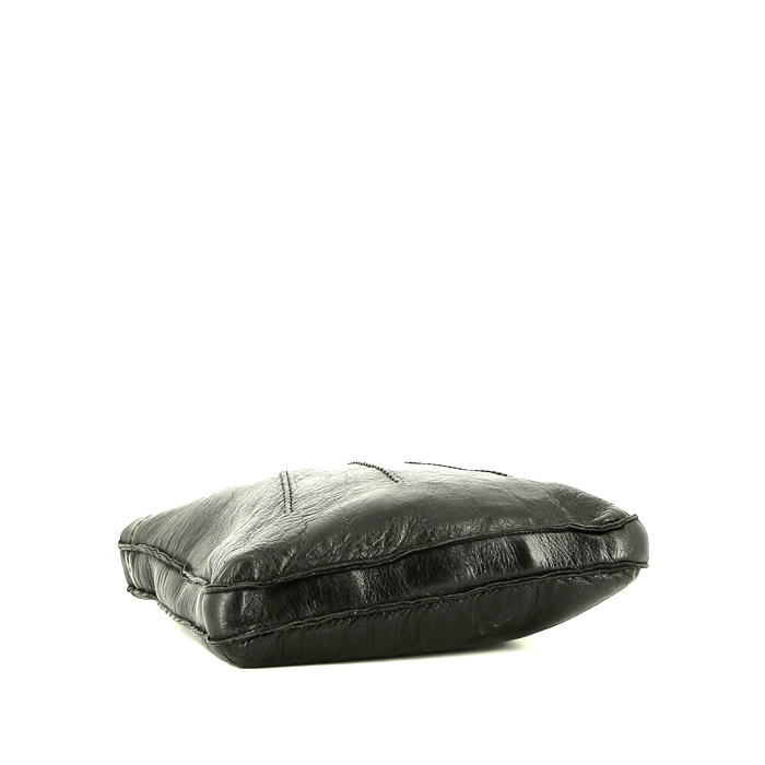 Bolso bandolera Hermès  Onimetou en cuero negro - Detail D4