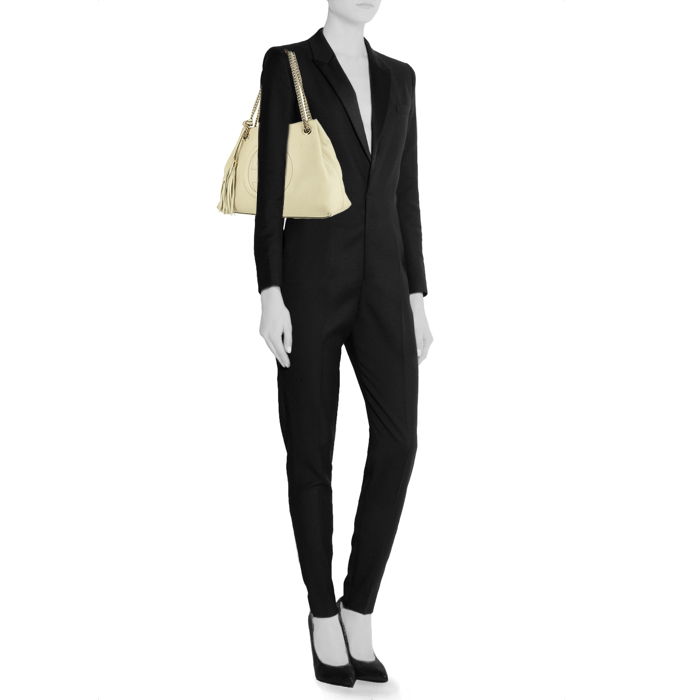 Shopping bag Gucci  Soho in pelle martellata color crema - Detail D1