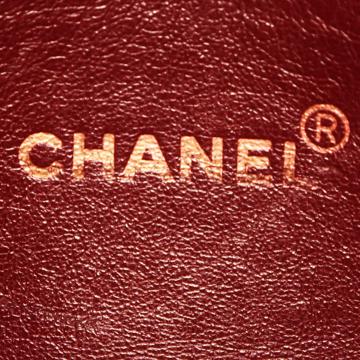 Chanel  Vintage Shopping shoulder bag  in black quilted leather - Detail D3