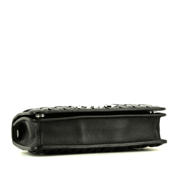 Sac bandoulière Miu Miu  Matelassé en cuir matelassé noir - Detail D4