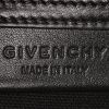 Givenchy  Antigona medium model  bag worn on the shoulder or carried in the hand  in black leather - Detail D4 thumbnail