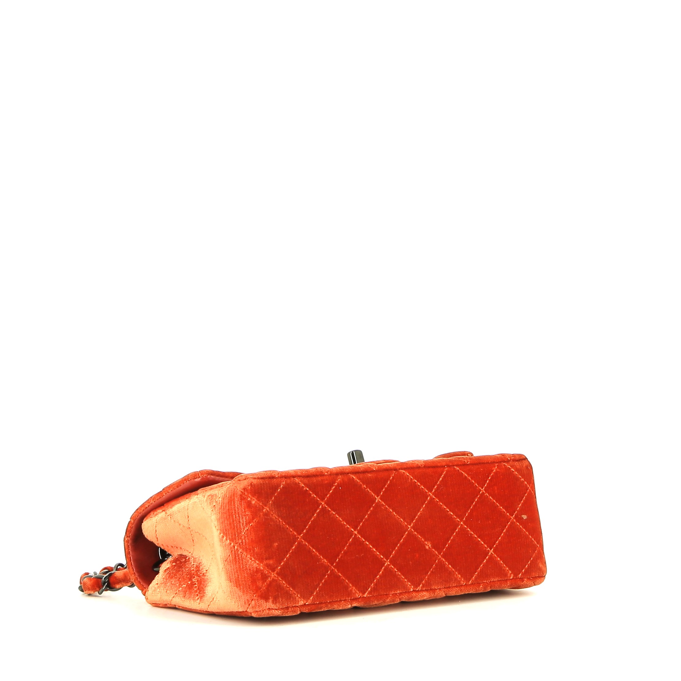Bolso de mano Chanel  Mini Timeless en terciopelo naranja - Detail D4