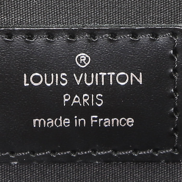 Sac à main Louis Vuitton  Lockit en cuir épi noir - Detail D3