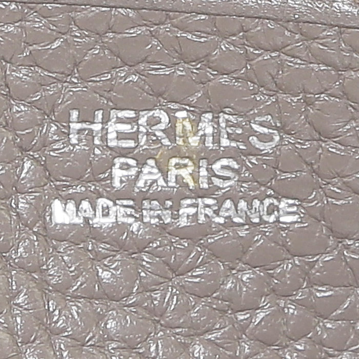Borsa a tracolla Hermès  Evelyne in pelle togo grigio tortora - Detail D3