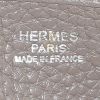 Hermès  Evelyne shoulder bag  in tourterelle grey togo leather - Detail D3 thumbnail