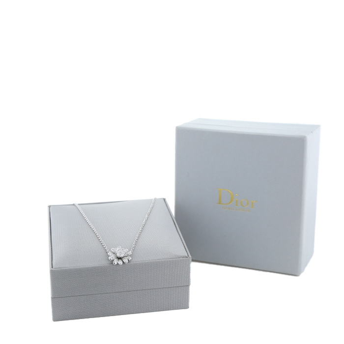 Collar Dior Marguerite de oro blanco y diamantes - Detail D2